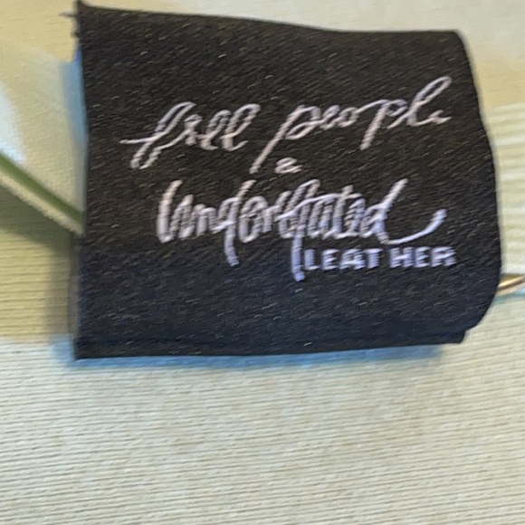 FREE PEOPLE SLEEP MASK - Picture 4 of 4